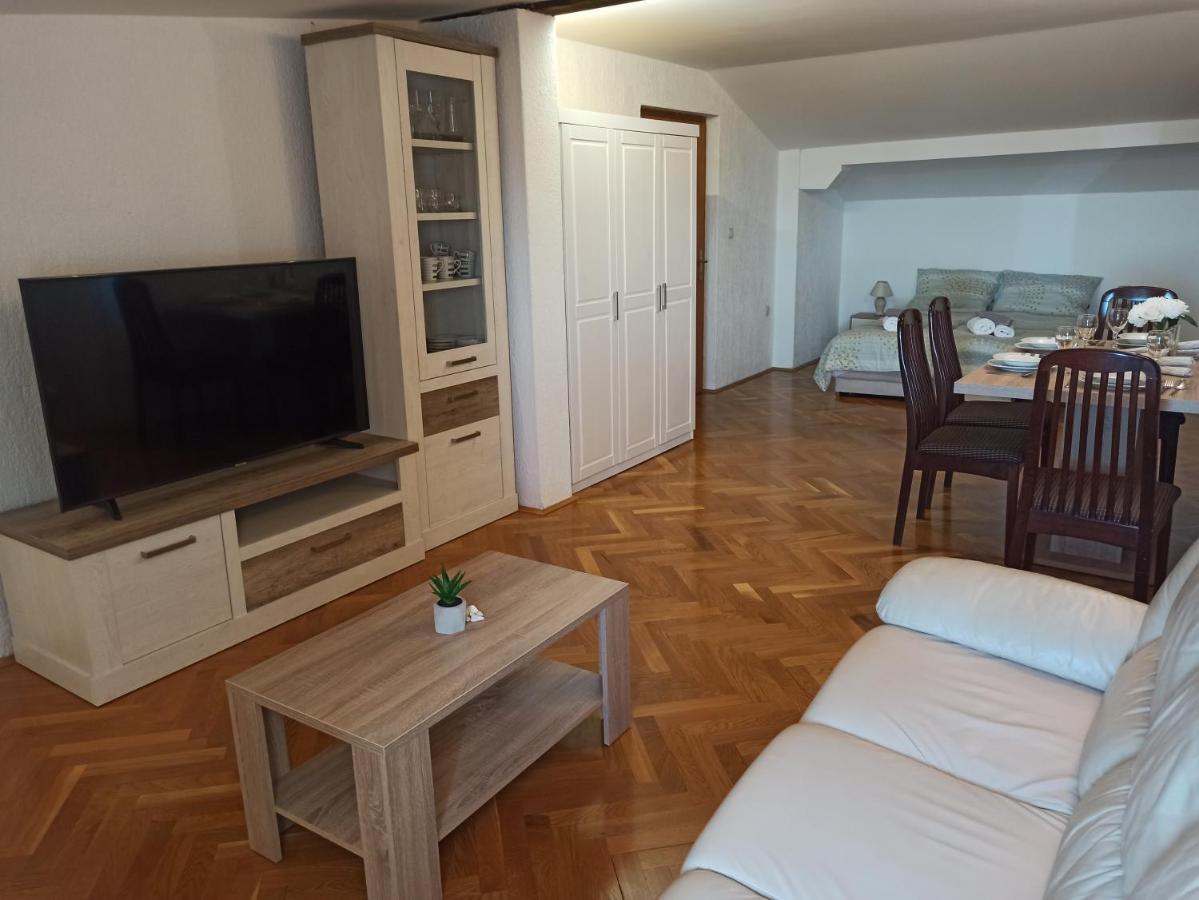 Villa Rea Malinska Zewnętrze zdjęcie